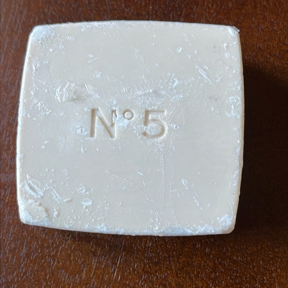 Chanel No. 5 Soap, New and Wrapped 5.21oz - Picture 1 of 4